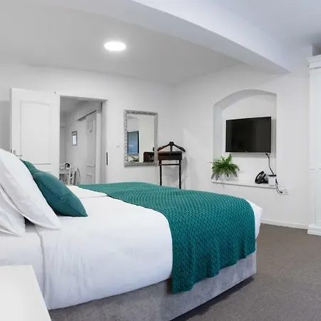 Hotell Galleria 4*